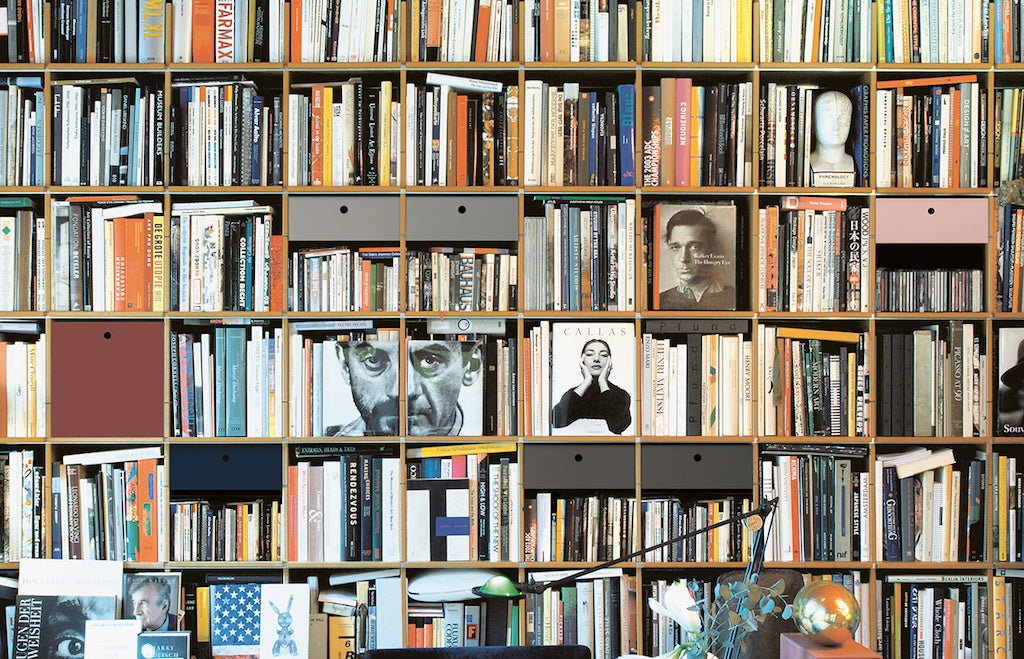 5 Dekotipps fürs Bücherregal