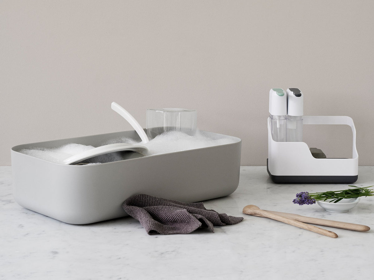 Chaise design intemporelle en PP