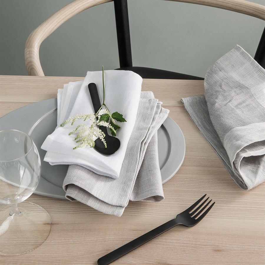Serviettes en tissu Plain, par Georg Jensen Damask