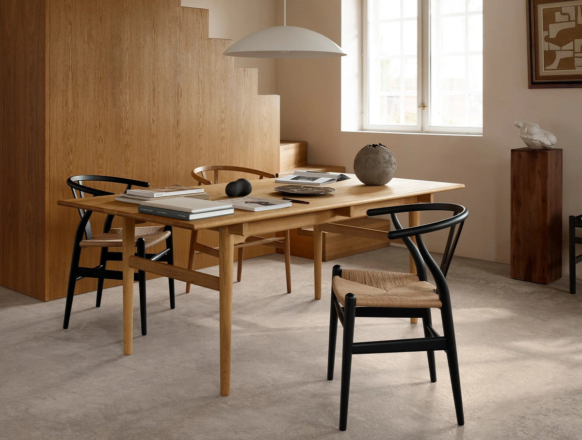 Carl Hansen - Chaise CH24 Wishbone Chair, lot | Lot de 2 / Hêtre soft black, lot de 4 / Hêtre soft black
