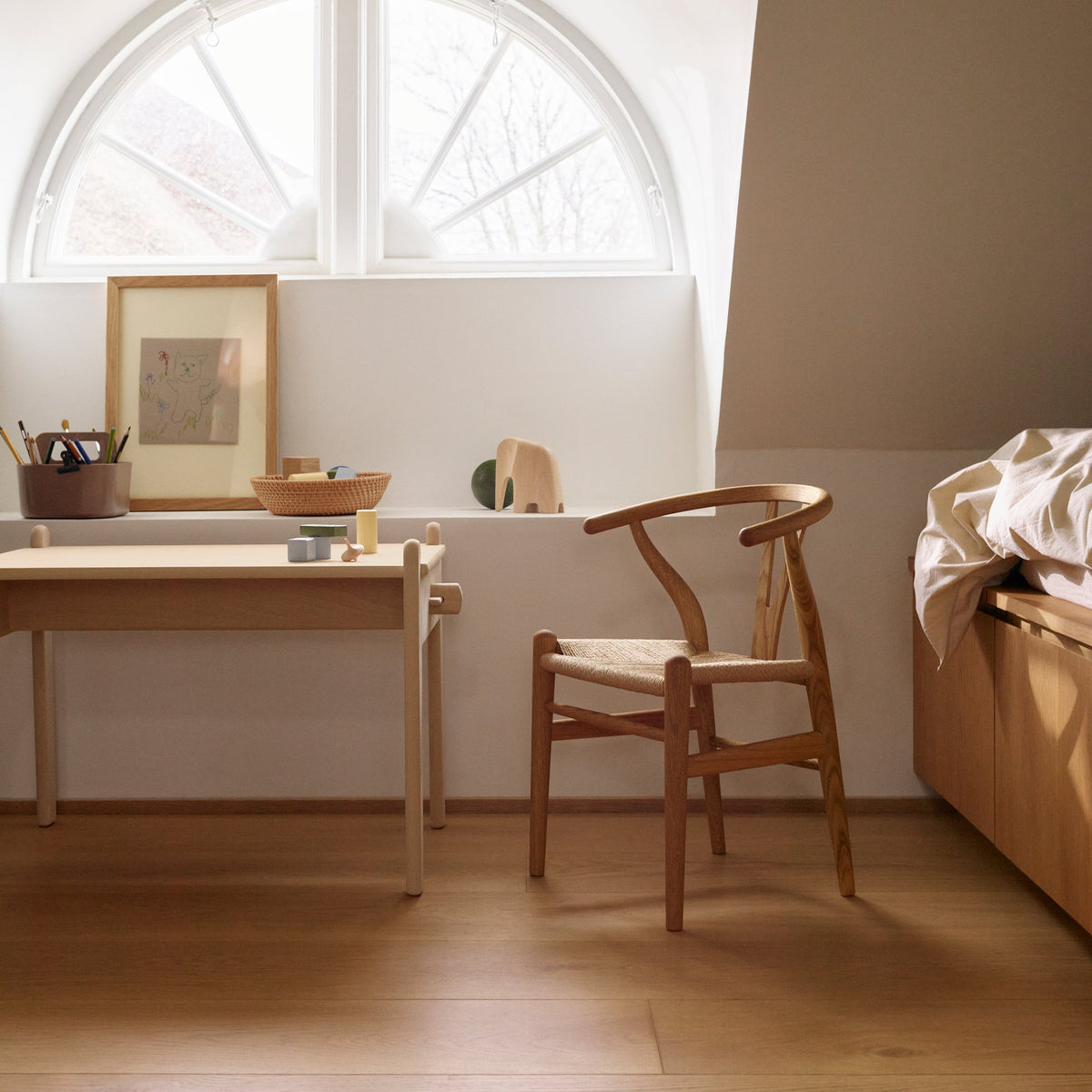 Carl Hansen - Chaise enfant CH24 Wishbone