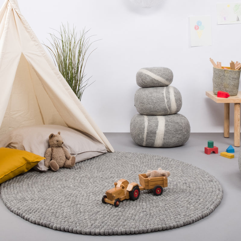 myfelt - Carl Kieselstein Pouf