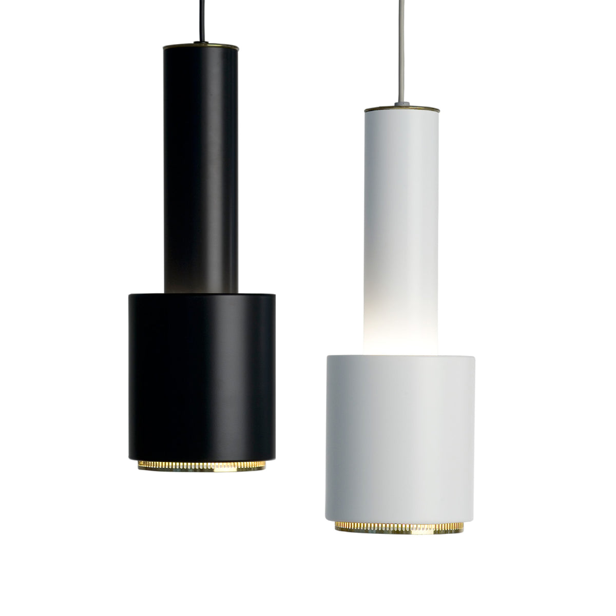 Artek - Pendelleuchte A 110 Handgranate | weiß/Messing