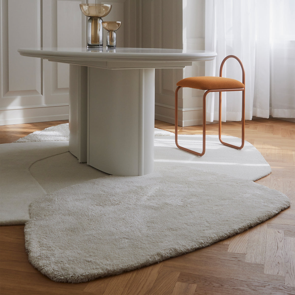 AYTM - Mola Teppich | 209 x 288 cm / cream