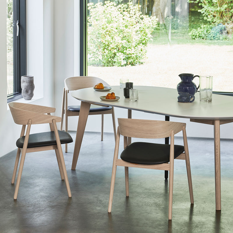 Andersen Furniture - AC2 Stuhl