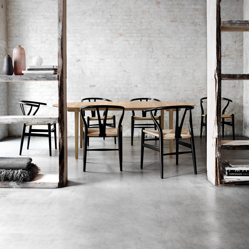 Carl Hansen - CH24 Wishbone Chair | Buche schwarz, Buche soft black