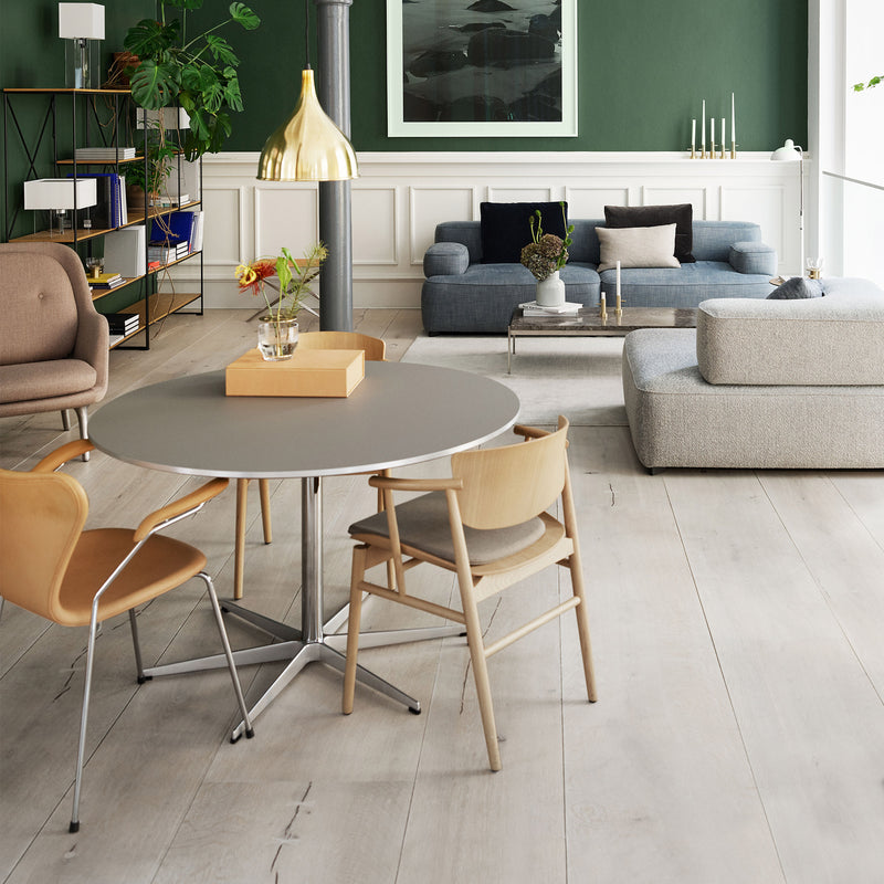 Fritz Hansen - Serie 7 Armlehnstuhl, Vollpolster Leder