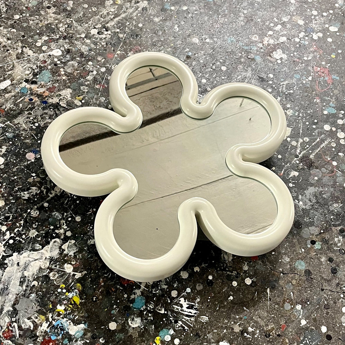 Gustaf Westman - Flower Spiegel Micro | cream
