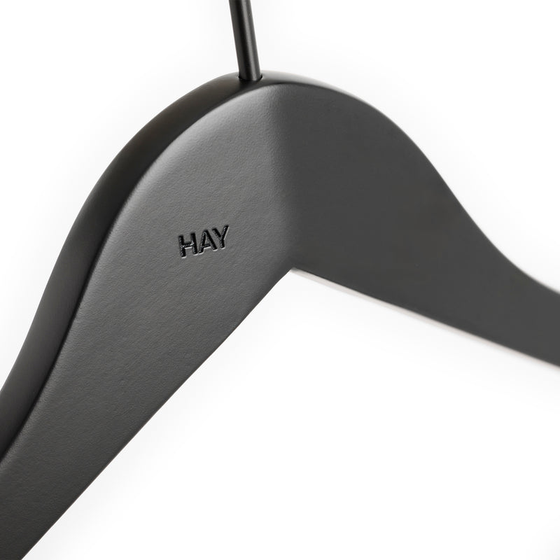 HAY - Smooth Coat Kleiderbügel mit Steg (4er-Set)