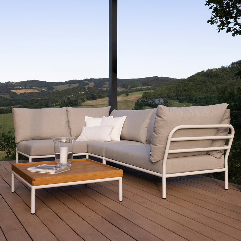 HOUE - Level 2 Sofa