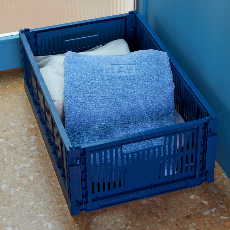 HAY - Colour Crate Korb M mit Deckel und Rollen