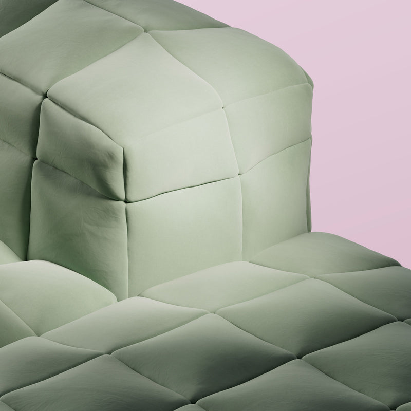 OUT Objekte unserer Tage - Henn Sofa 03