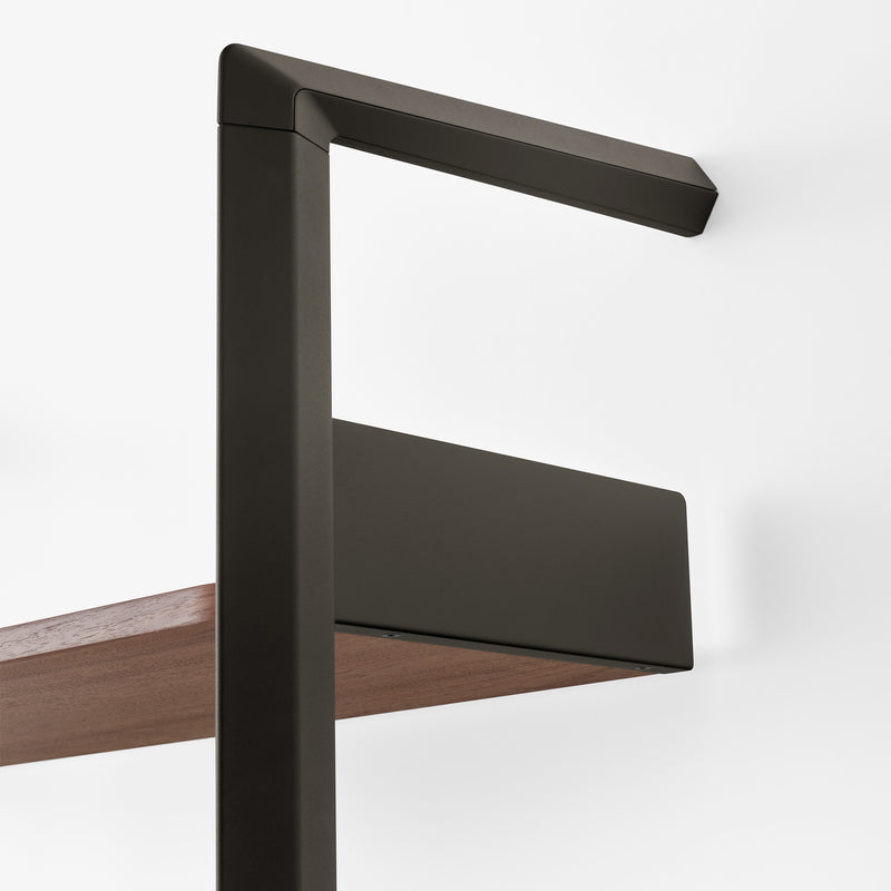 &amp;Tradition - Rombe Konfiguration B Regal mit Schreibtischplatte