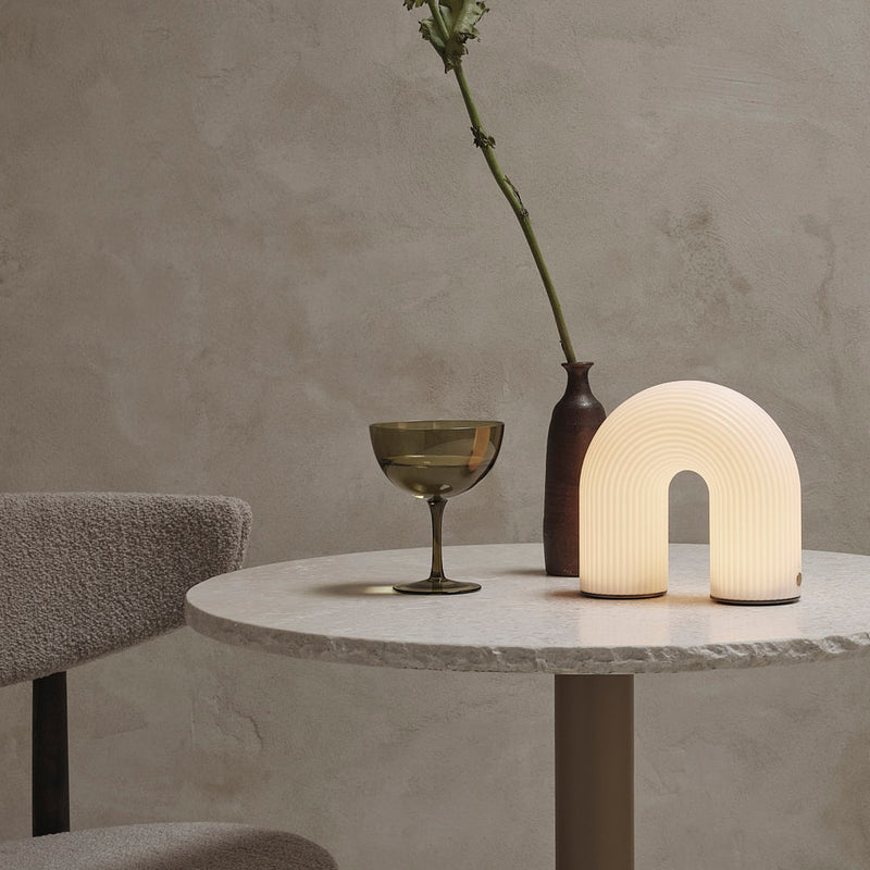 Ferm Living - Vuelta LED Tischleuchte